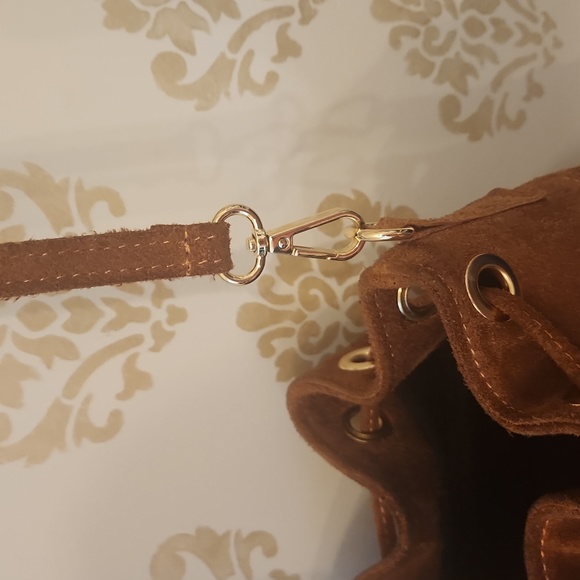 Imported Purse with Fringe. - Picture 10 of 12